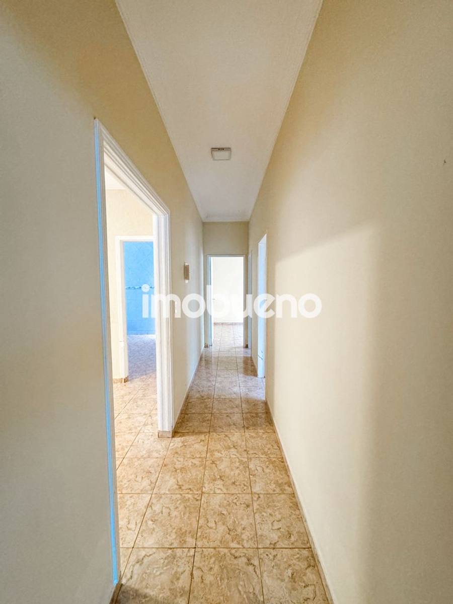 Foto 18 de Vende-se casa com 3 quartos sendo 1 suíte no Centro R$ 550.000,00