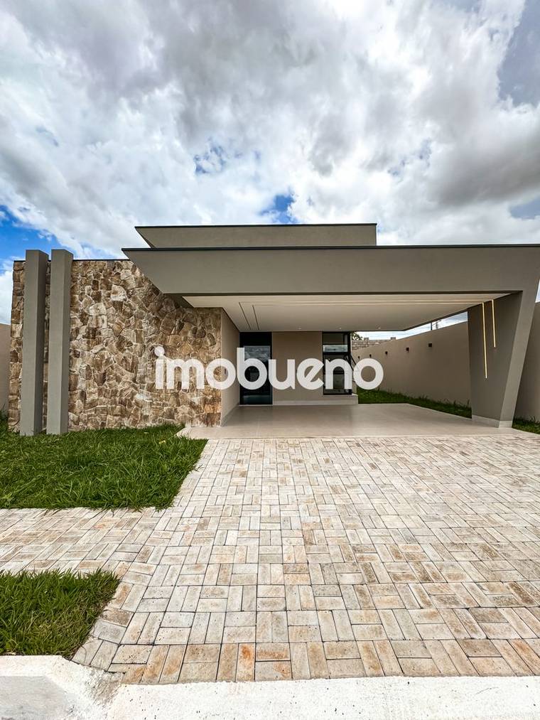 Vende-se casa com 3 quartos sendo 2 suíte no Condomínio Golden Place. em Parque Vila Verde