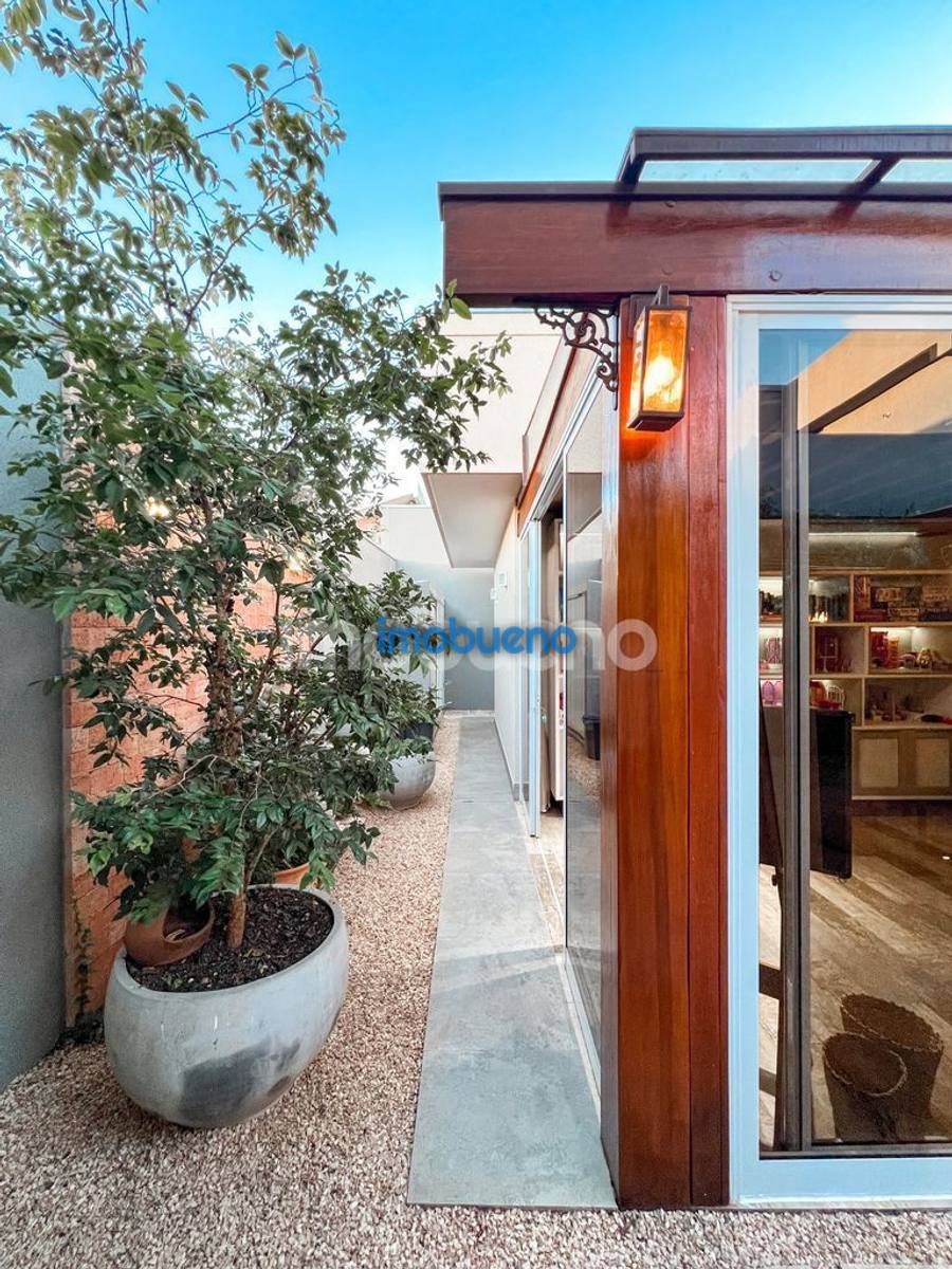 Foto 19 de Casa Térrea com 3 quartos, sendo 1 suíte no Santa Felicidade. R$2.500.000,00