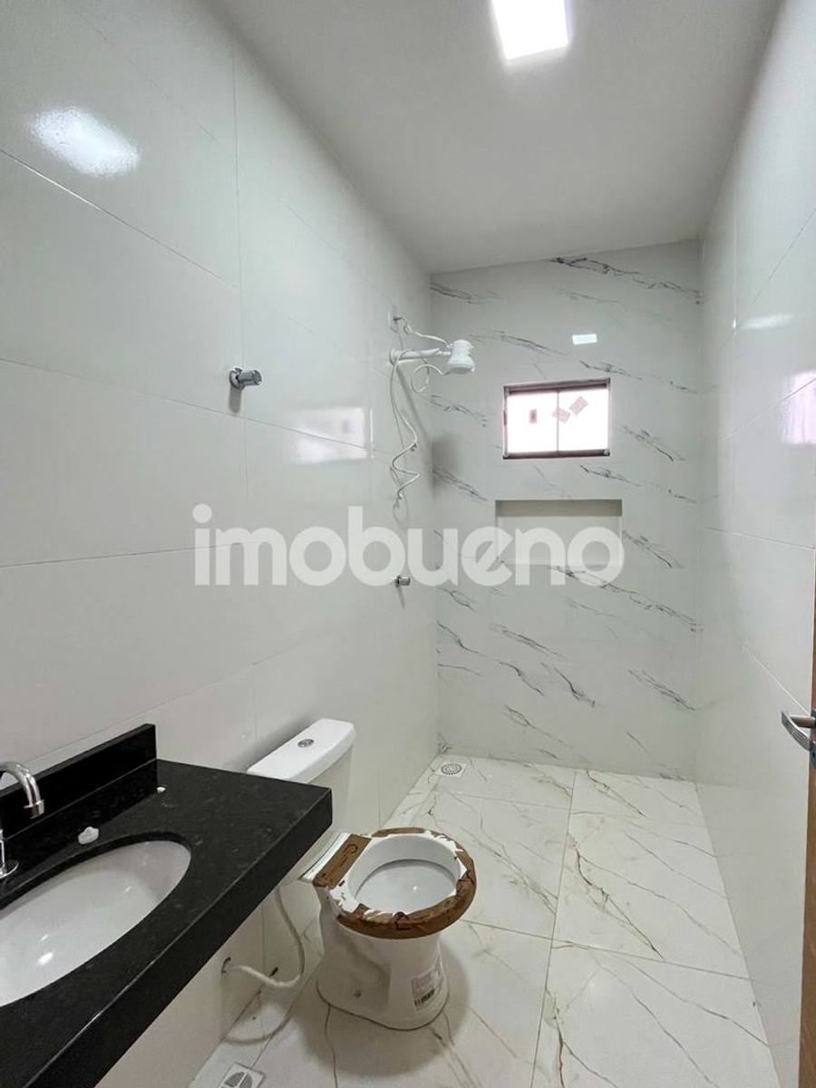 Foto 10 de Casa de 75 m² com 2 quartos (1 suíte) e pé-direito alto no Iris Village