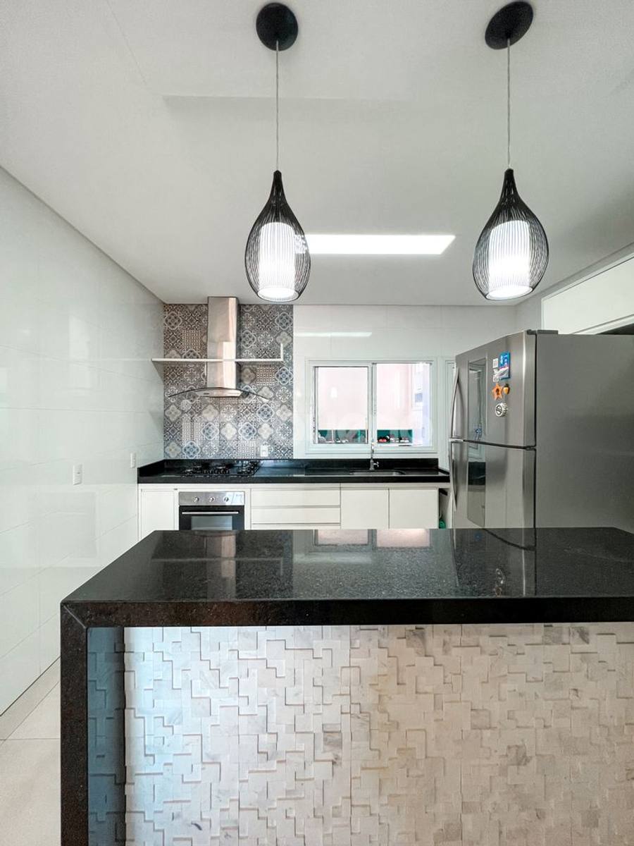 Foto 4 de Apartamento semimobiliado de 3 quartos com 2 suítes na Formosinha