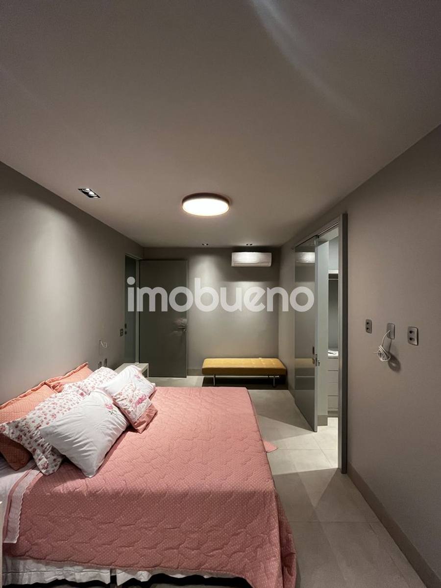 Foto 23 de Casa térrea de 228 m² com 3 suítes no Condomínio Santa Felicidade
