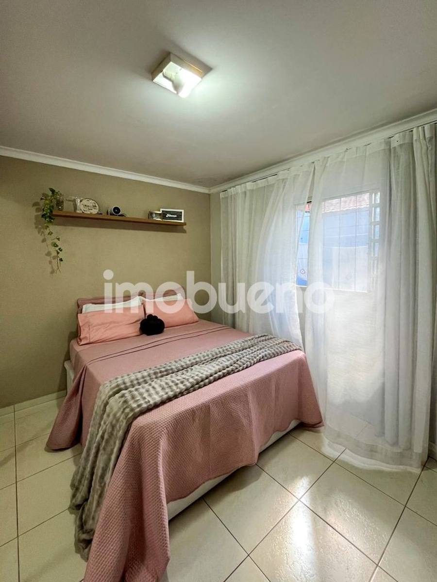 Foto 10 de Casa reformada com 3 quartos e quintal no Setor Bosque