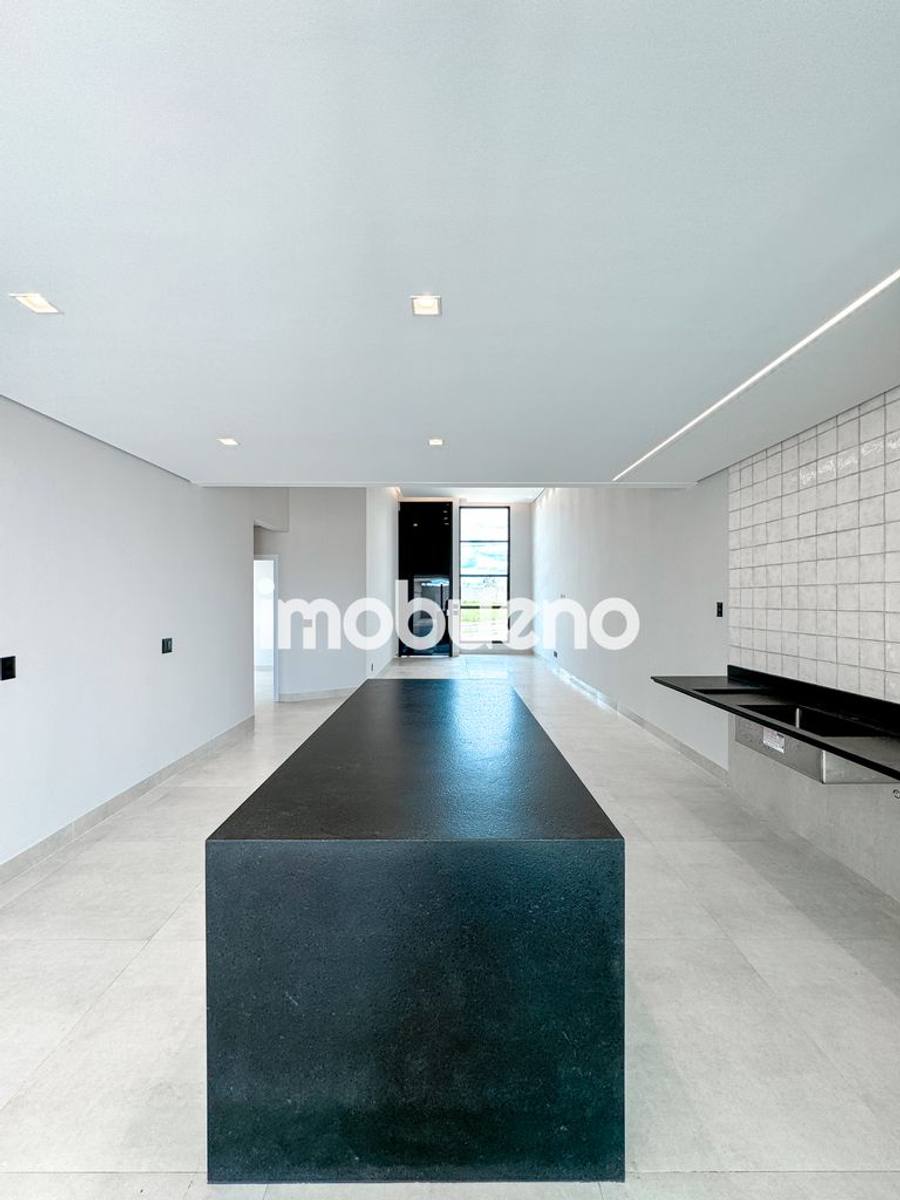 Foto 7 de Vende-se casa 4 quartos sendo 3 suíte no Cond. Golden Place  R$ 1.390.000,00