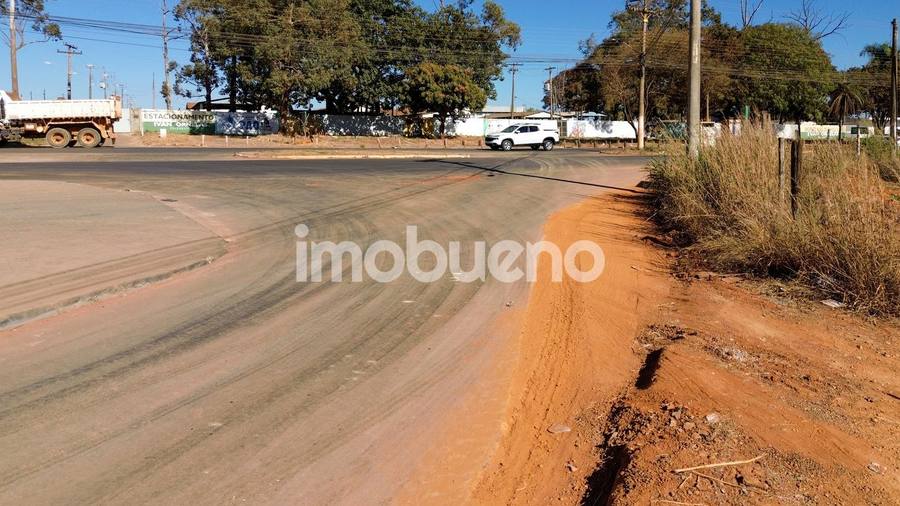 Foto 11 de Área de 2.798 m² de frente para a Pecuária e ao lado do Atacadão