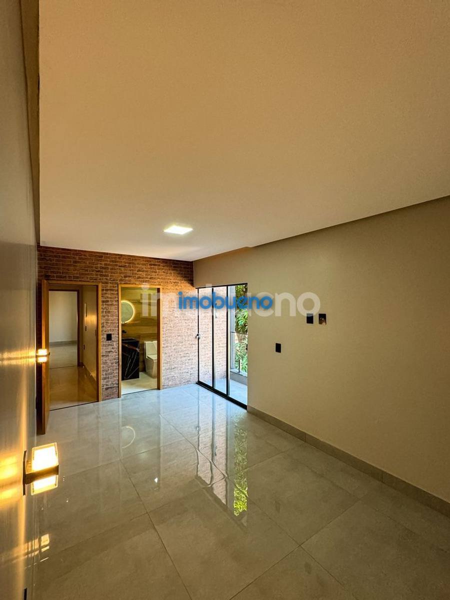 Foto 8 de Sobrado com 3 suítes no Setor Sul. R$850.000,00