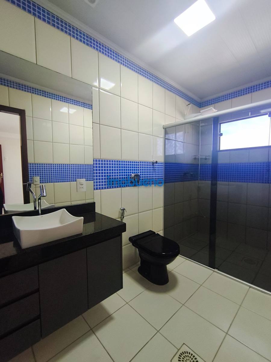 Foto 9 de Apartamento de 3 quartos no Jardim Califórnia em Formosa