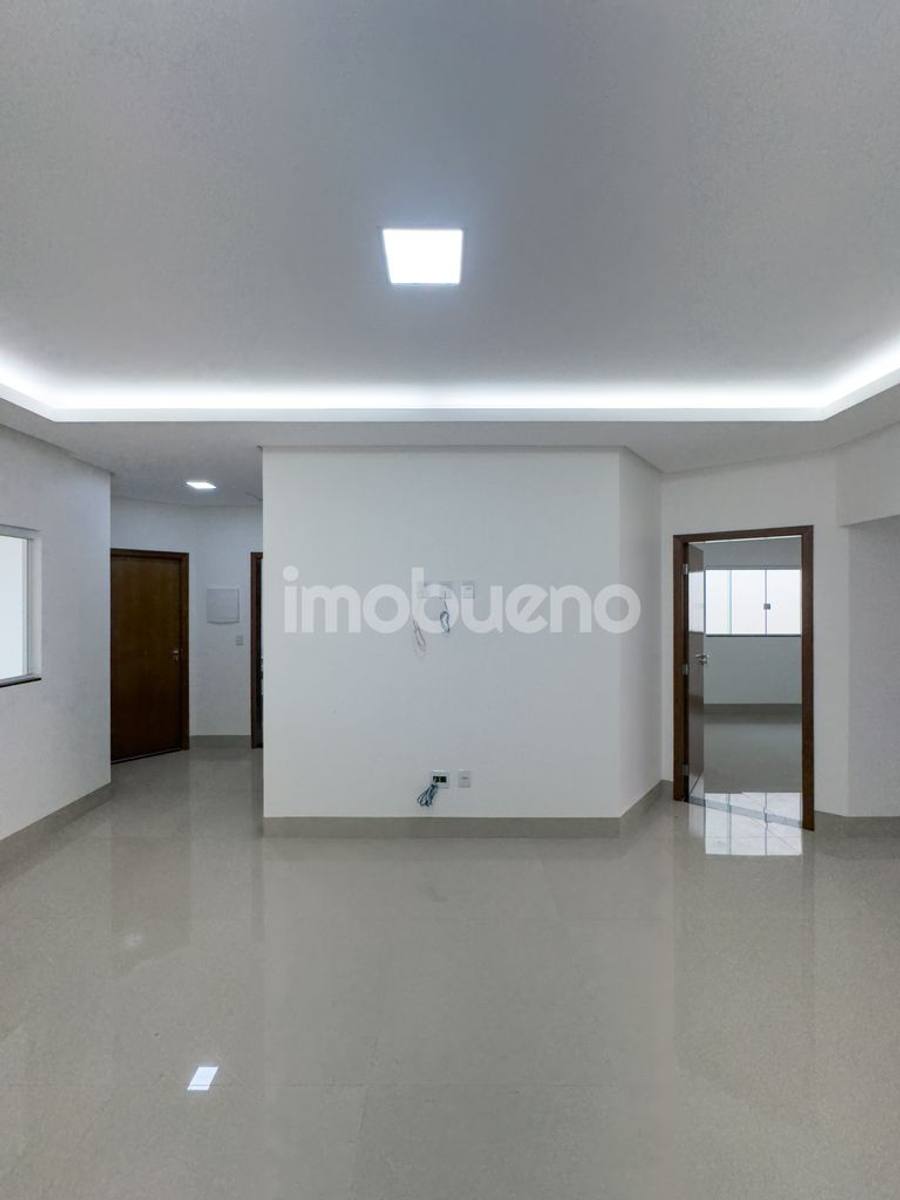 Foto 6 de Casa à venda no Setor Vila Verde com 3 quartos sendo 1 suíte.