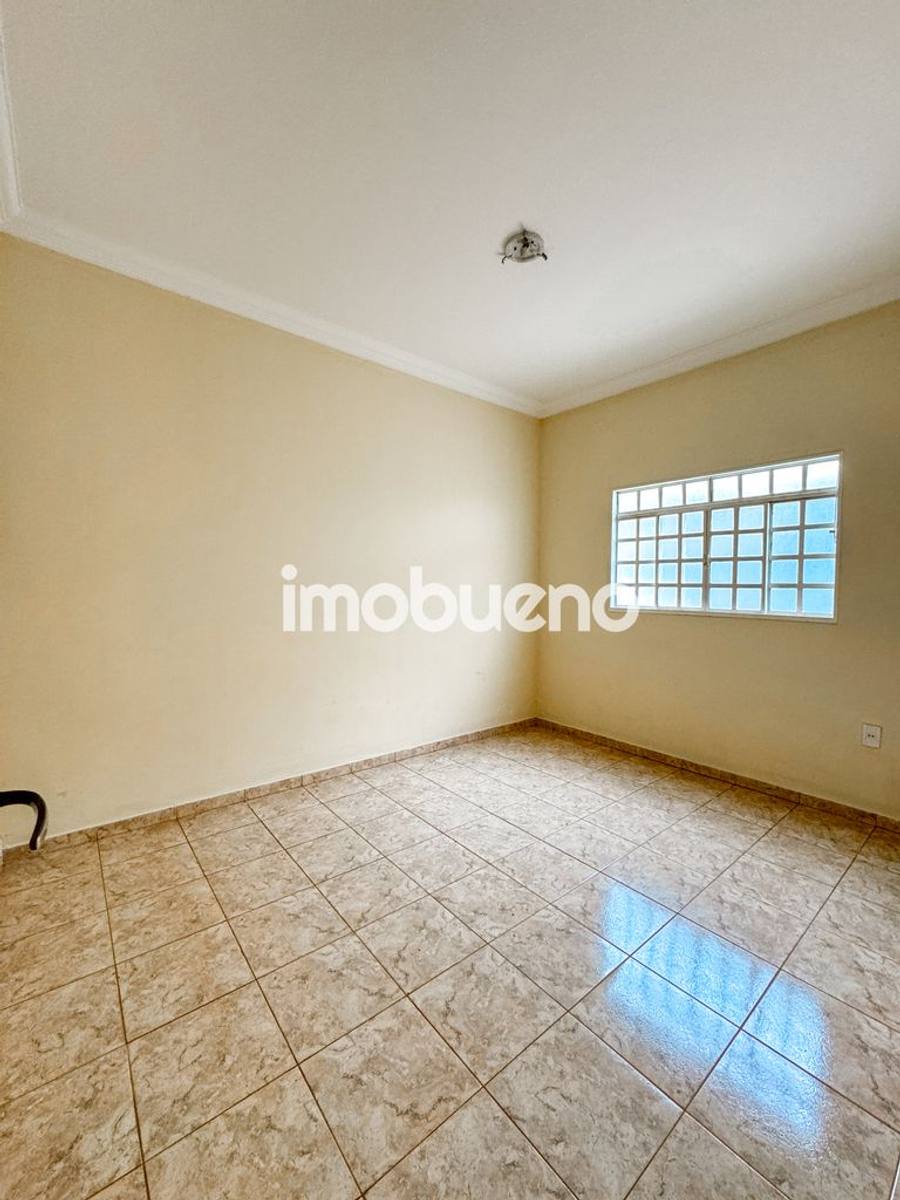 Foto 23 de Vende-se casa com 3 quartos sendo 1 suíte no Centro R$ 550.000,00
