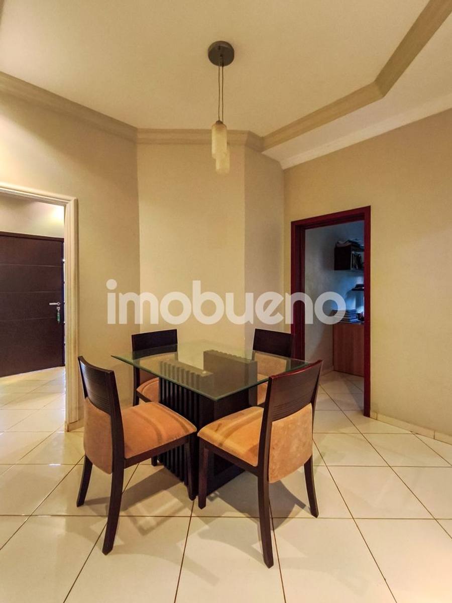 Foto 4 de Casa de 210 m² com 3 quartos, escritório e área gourmet no Setor Primavera