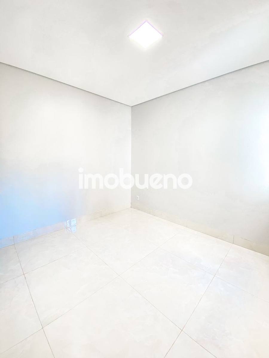Foto 4 de Vende-se casa com 3 quartos sendo 1 suíte no Parque Serrano  R$ 630.000,00