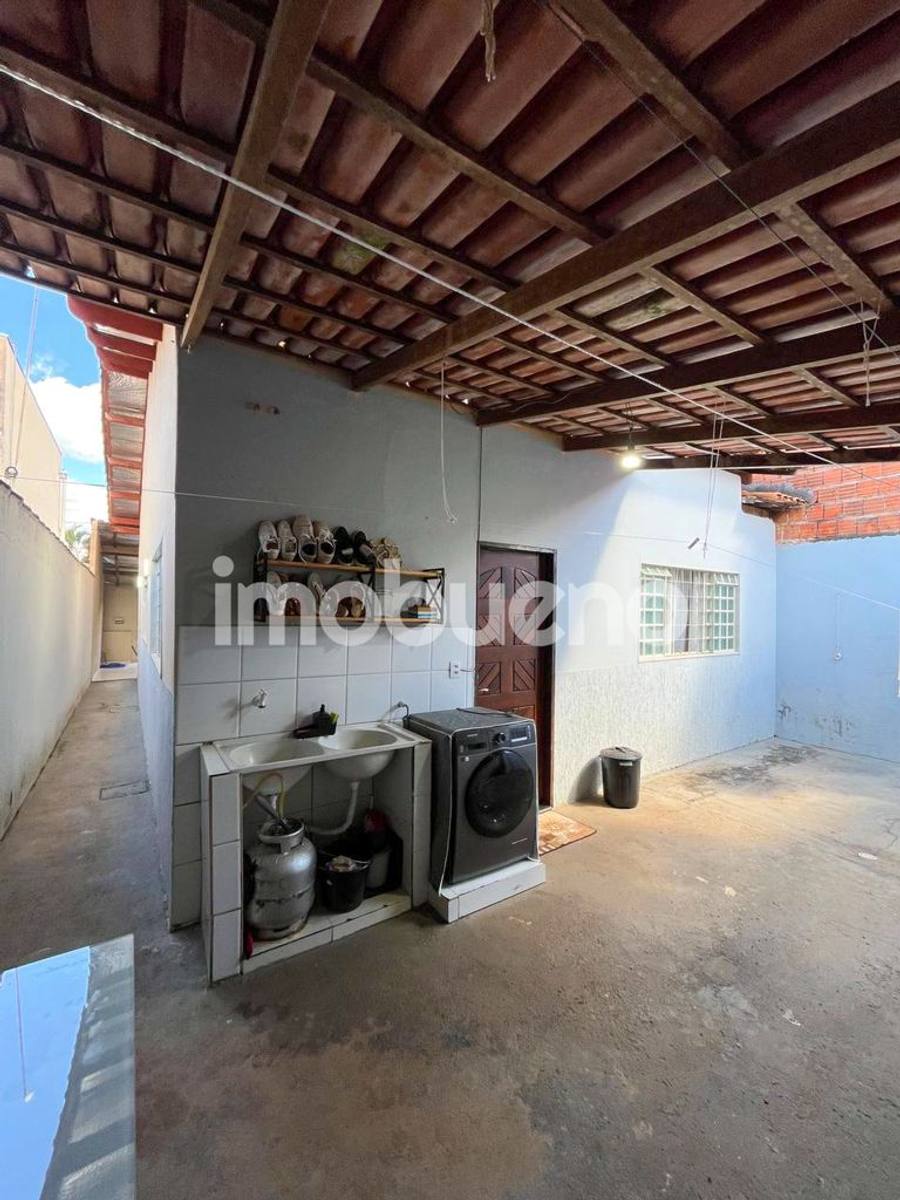 Foto 15 de Casa reformada com 3 quartos e quintal no Setor Bosque