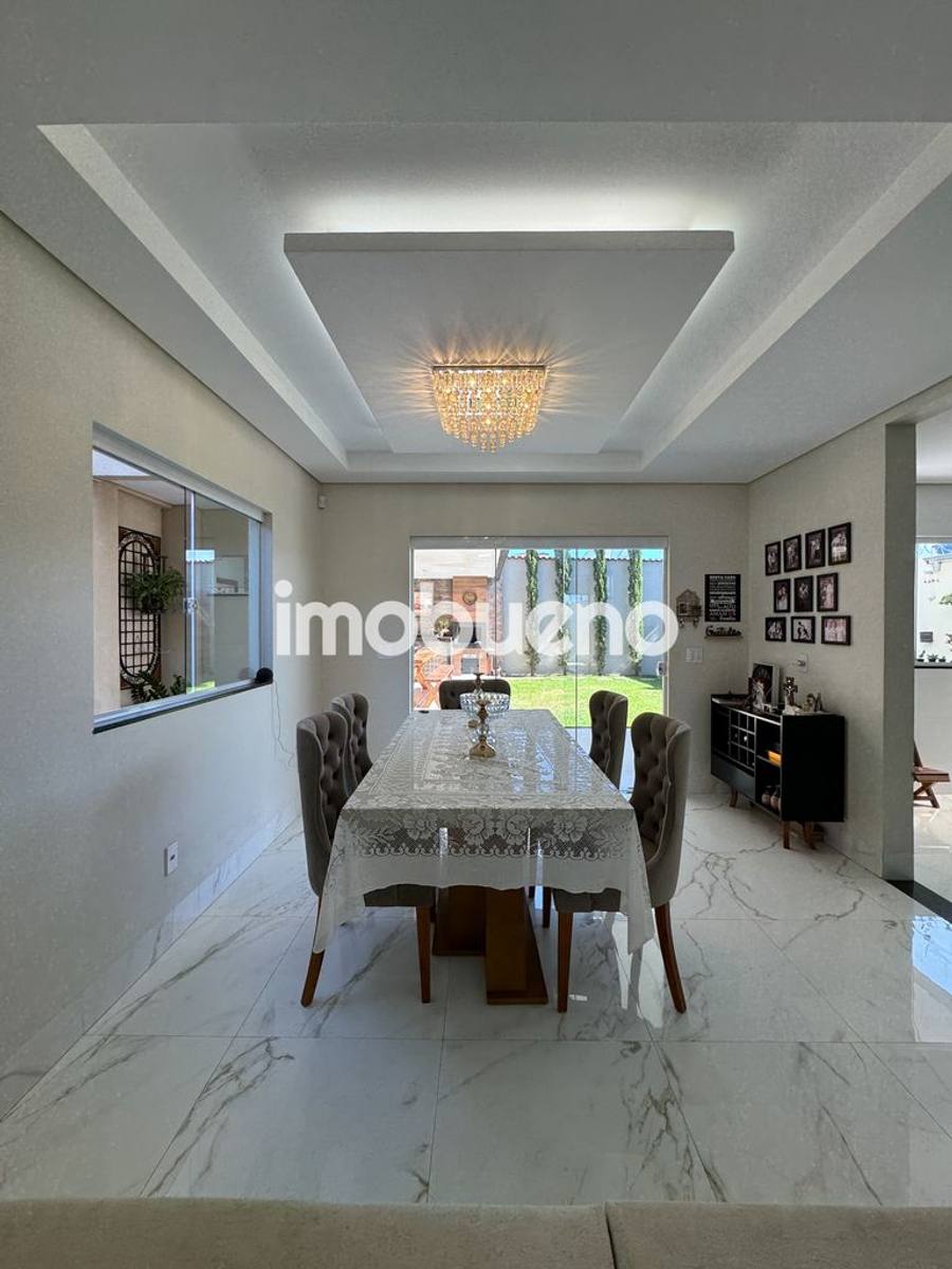 Foto 12 de Vende-se casa com 3 quartos sendo 3 suíte Setor Nordeste R$ 1.200.000,00