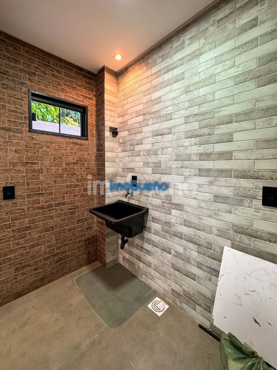 Foto 19 de Sobrado com 3 suítes no Setor Sul. R$850.000,00