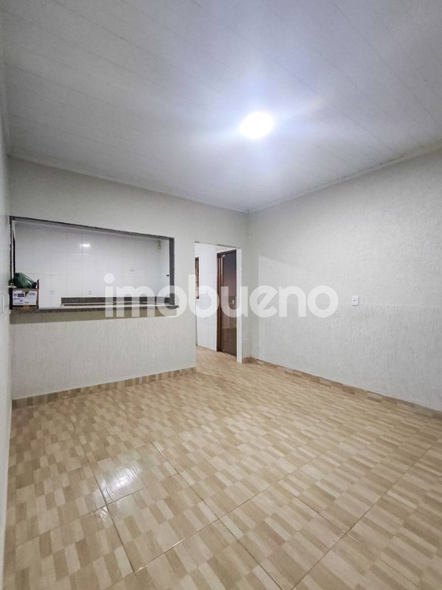 Foto 13 de Casa para Locação no Setor Sul – 3 Quartos e Quintal Amplo