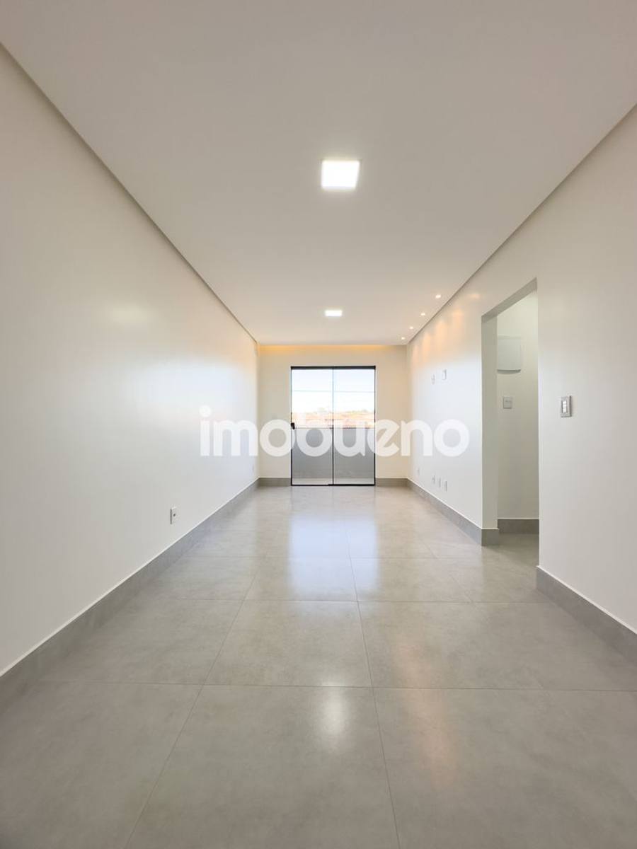 Foto 6 de Apartamento à Venda com 2 quartos no Parque da Colina, 61,39m².