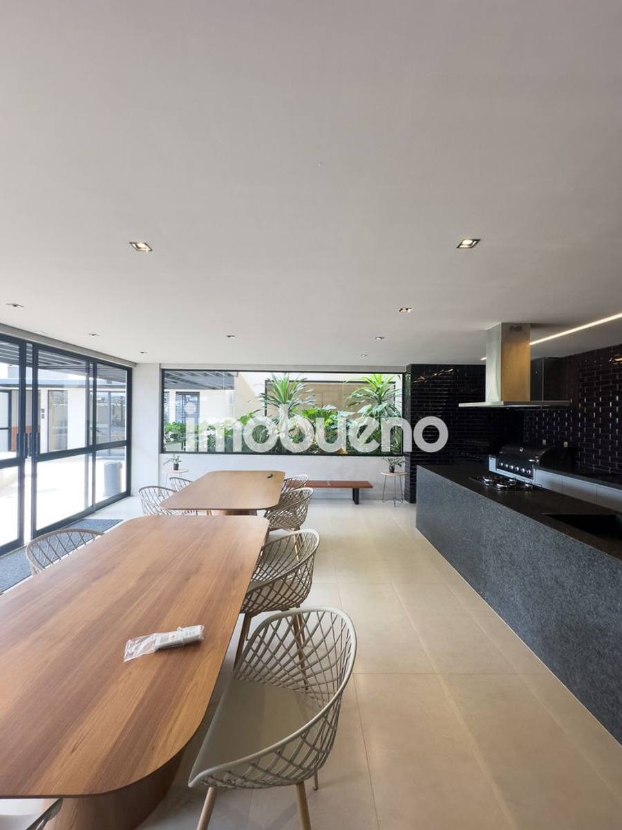 Foto 5 de Apartamento à Venda no Parque Laguna, 2 quartos sendo 1 suíte. 72m².