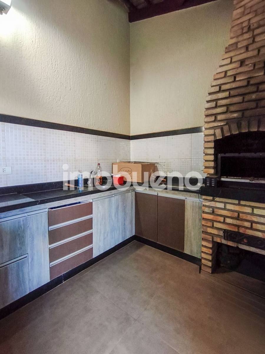 Foto 24 de Casa de 210 m² com 3 quartos, escritório e área gourmet no Setor Primavera