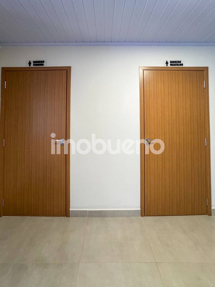 Foto 11 de Loja comercial no centro da cidade, 655,54m², com elevador e portaria