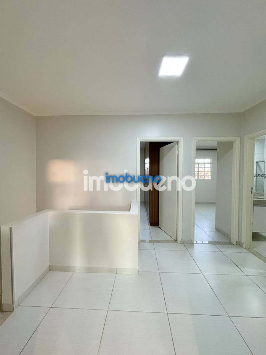 Foto 19 de Casa à venda com 3 quartos, 1 suíte com closet no Centro. R$770.000,00