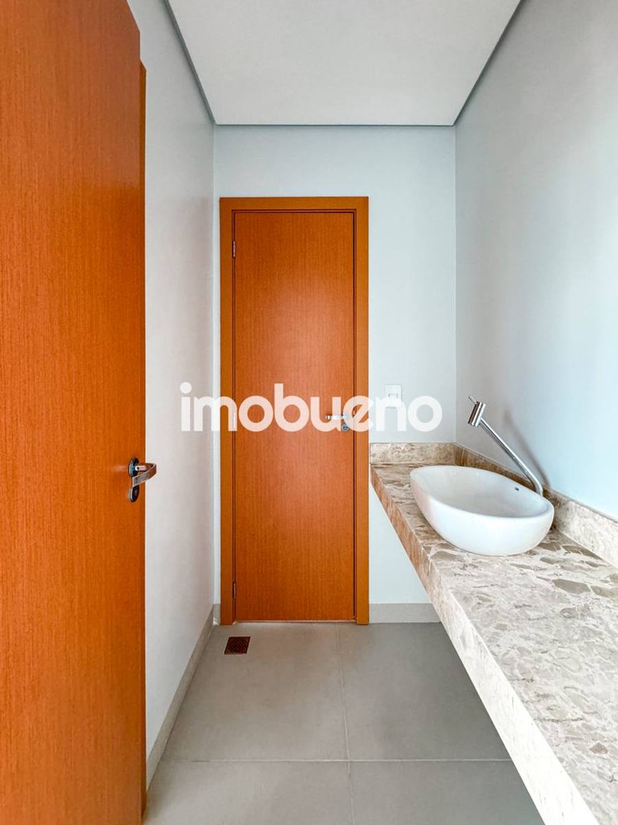 Foto 20 de Vende-se casa com 3 quartos sendo 3 suíte no Setor Sul no Condomínio Isla.