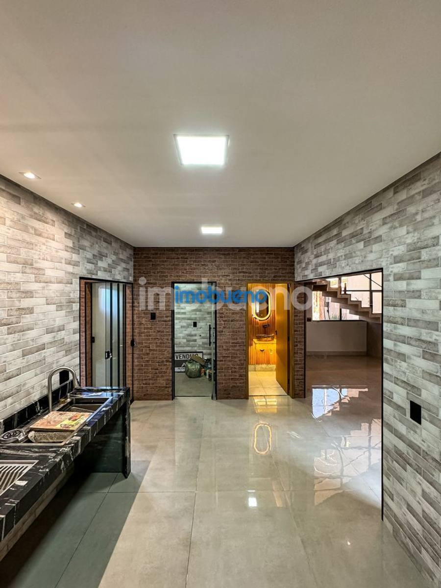 Foto 16 de Sobrado com 3 suítes no Setor Sul. R$850.000,00