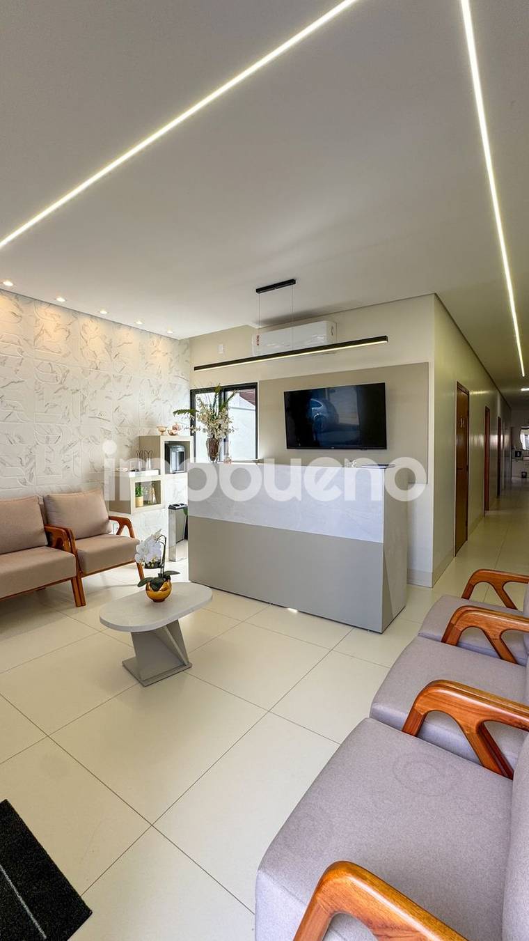 Sala moderna no centro com 36m² e excelente custo-benefício em Centro