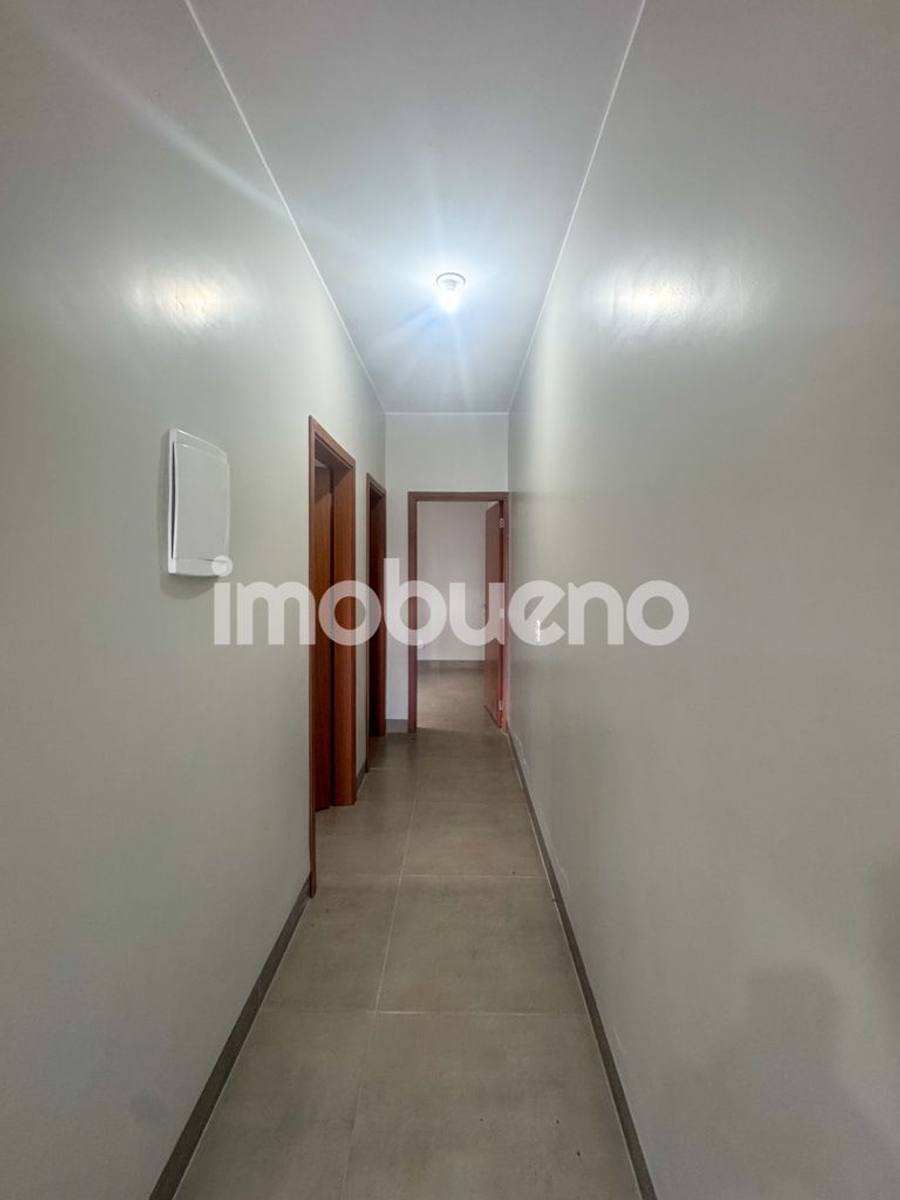Foto 7 de EXCELENTE IMÓVEL COM 2 QUARTOS SENDO 1 SUITE, EDICULA NO FUNDO