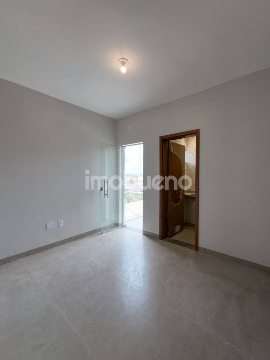 Foto 4 de Apartamento com 1 quarto, próximo a UNIRV, com academia, área de lazer,  34,32m²