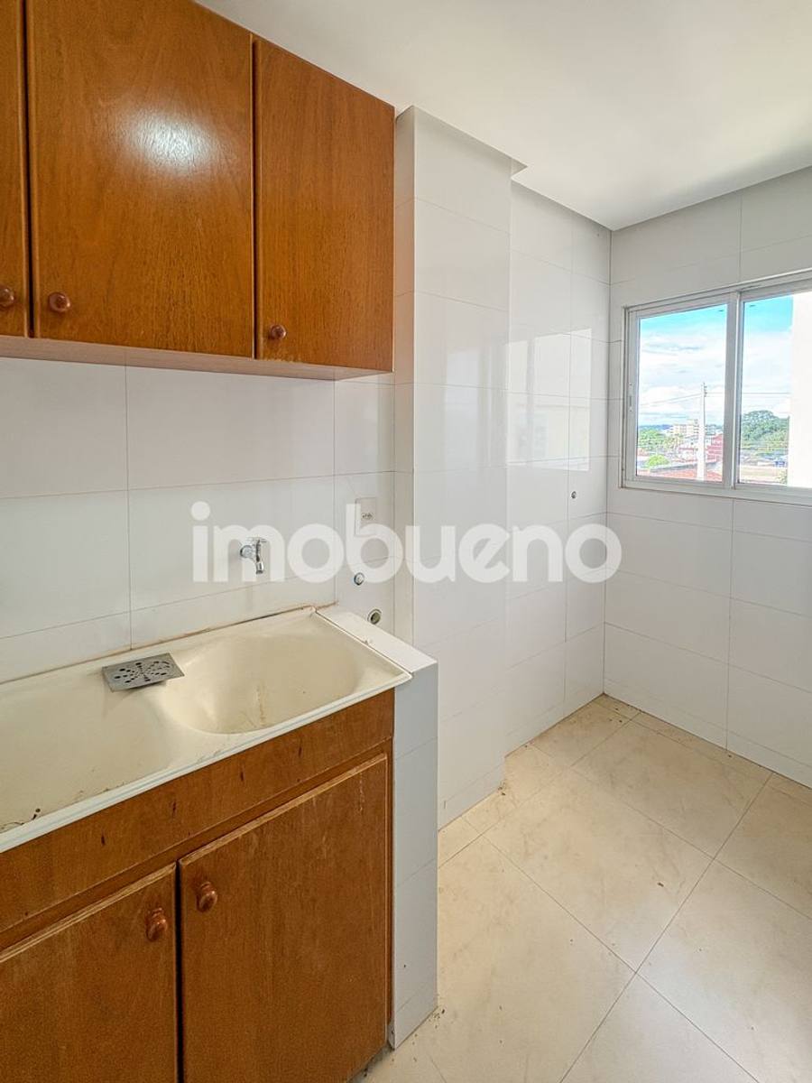 Foto 14 de Apartamento no centro, 03 quartos, sendo 01 suíte, 152m²