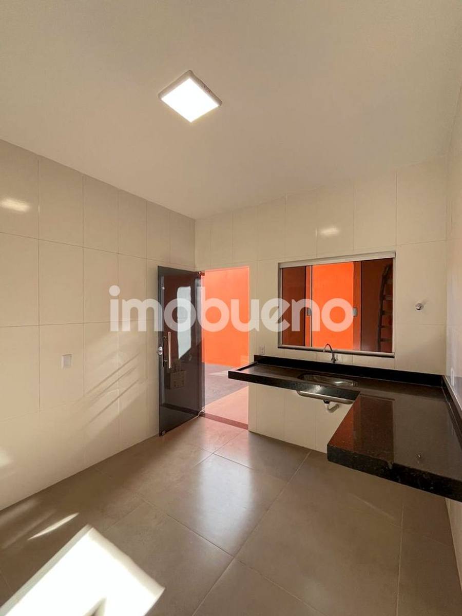 Foto 10 de Casa com 2 quartos sendo 1 suíte e jardim no Parque Lago