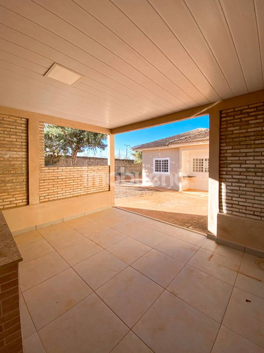 Foto 22 de Casa a venda de 3 quartos, sendo 1 suíte, Setor Parque Laguna, 112m² lote 600m².