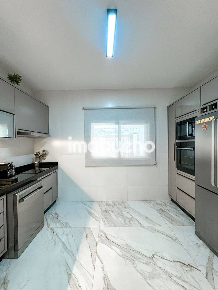 Foto 42 de Vende-se casa com 3 quartos sendo 1 suíte no Setor Abreu R$ 1.100.000,00