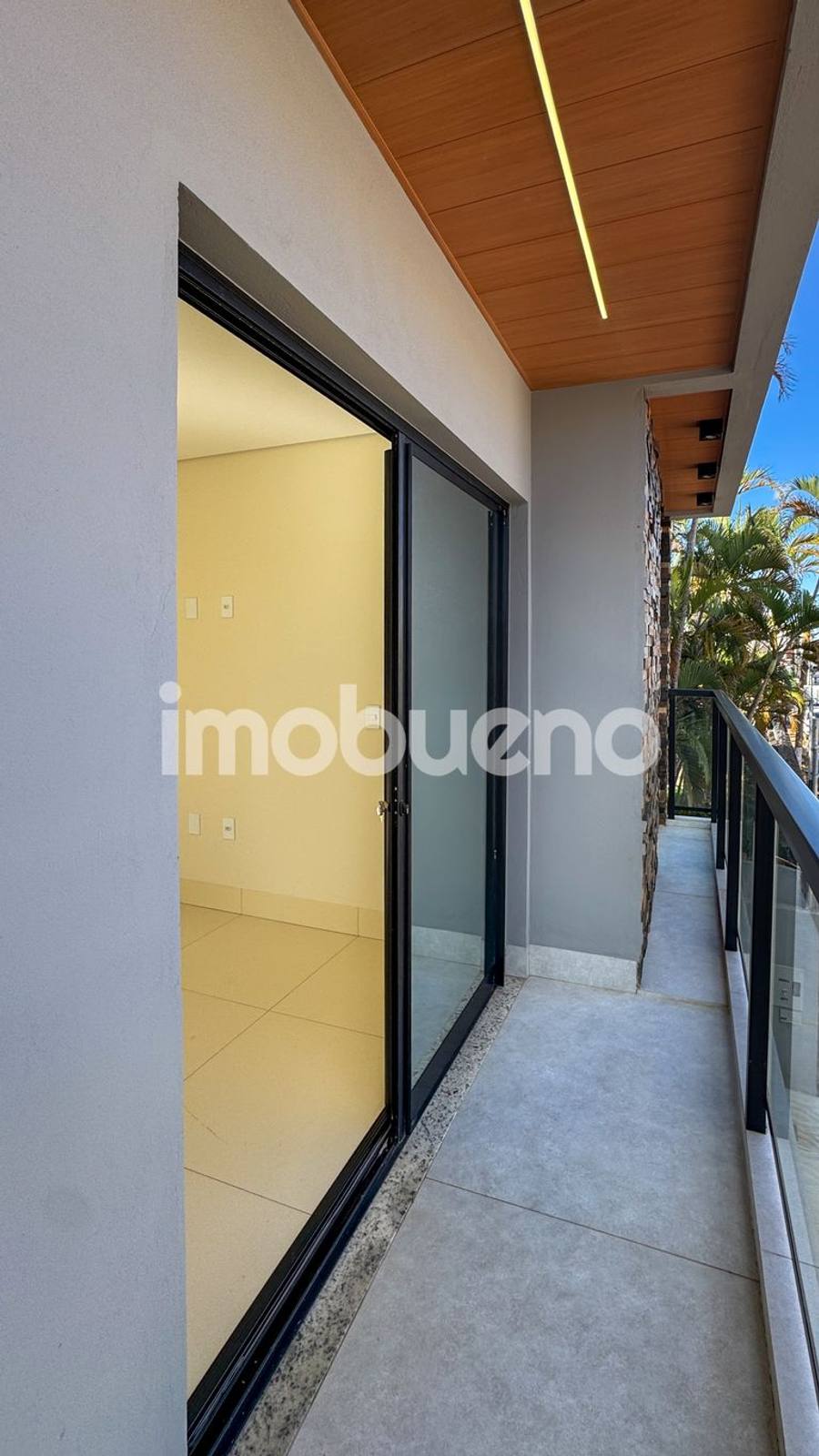 Foto 16 de Sala ampla no centro com 44m², moderna e com custos inclusos