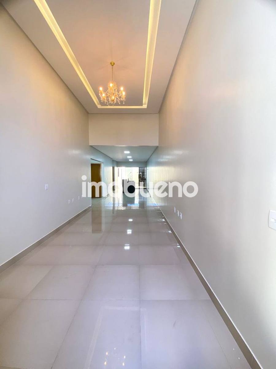 Foto 13 de Casa a venda na Formosinha com 3 quartos sendo 1, 210m²