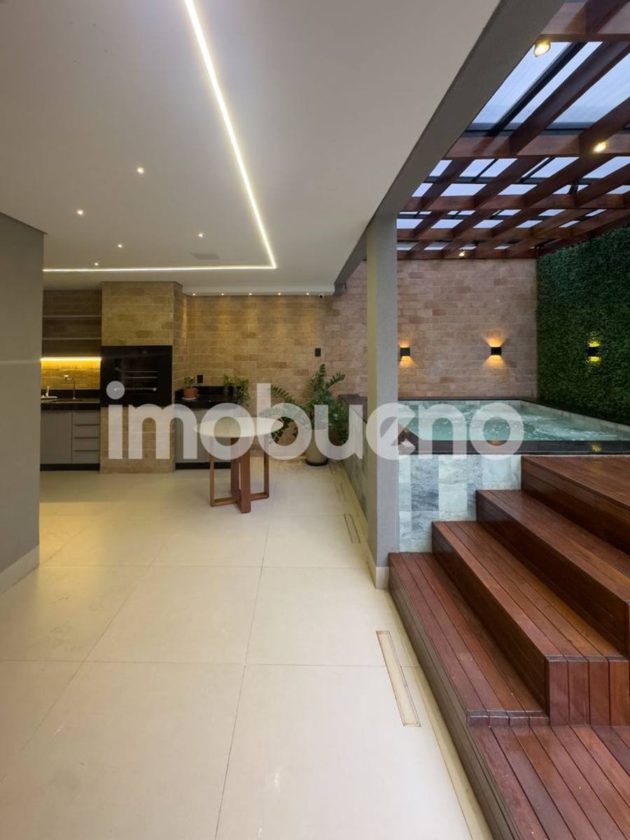 Foto 18 de Sobrado de 282 m² com 4 suítes e área gourmet com ôfuro na Formosinha