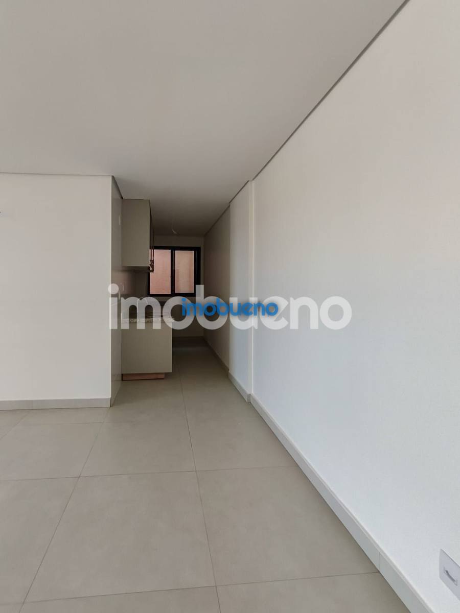 Foto 8 de Apartamento com 2 Suítes para Locação no Laguna II