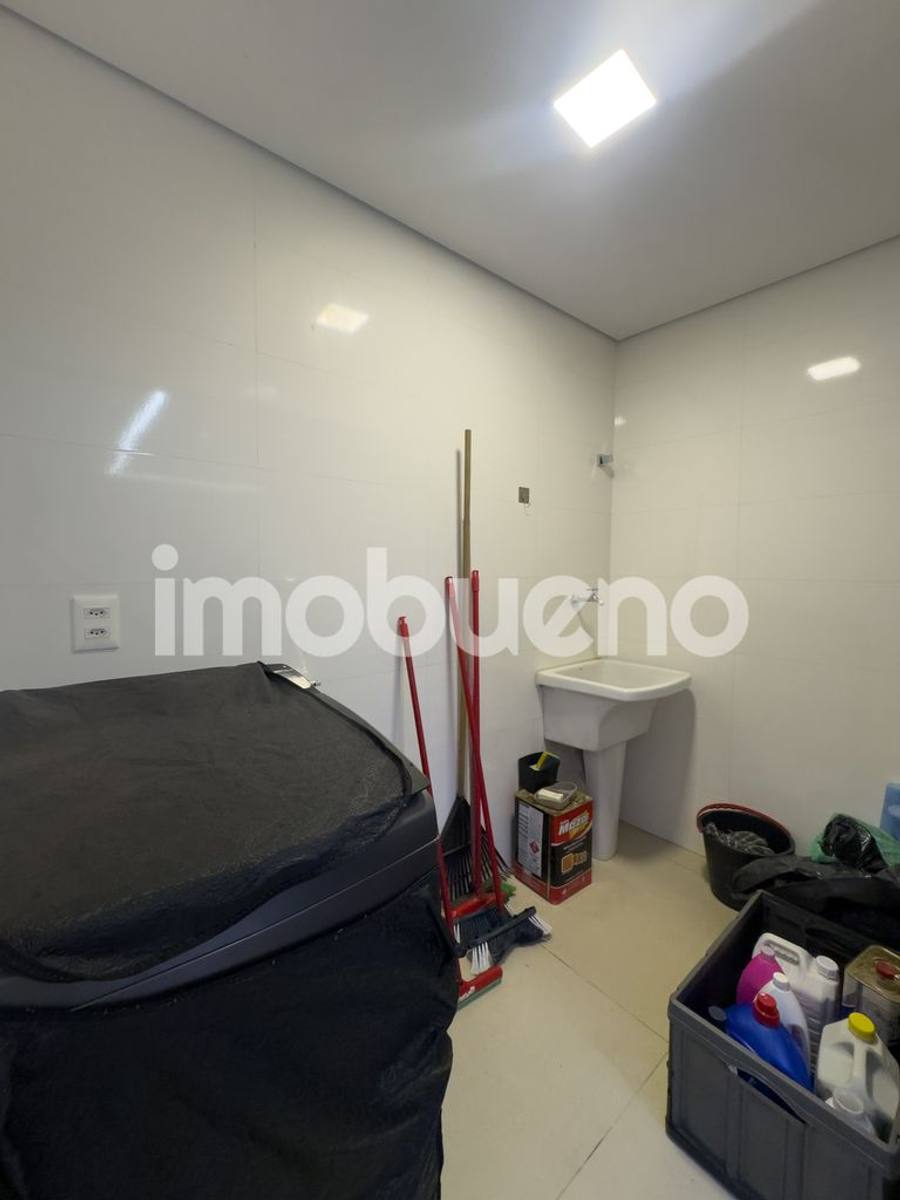 Foto 17 de Sobrado de 282 m² com 4 suítes e área gourmet com ôfuro na Formosinha