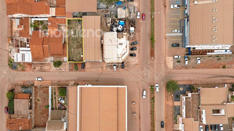Foto 4 de Terreno de 250 m² murado com portão no Jardim Califórnia
