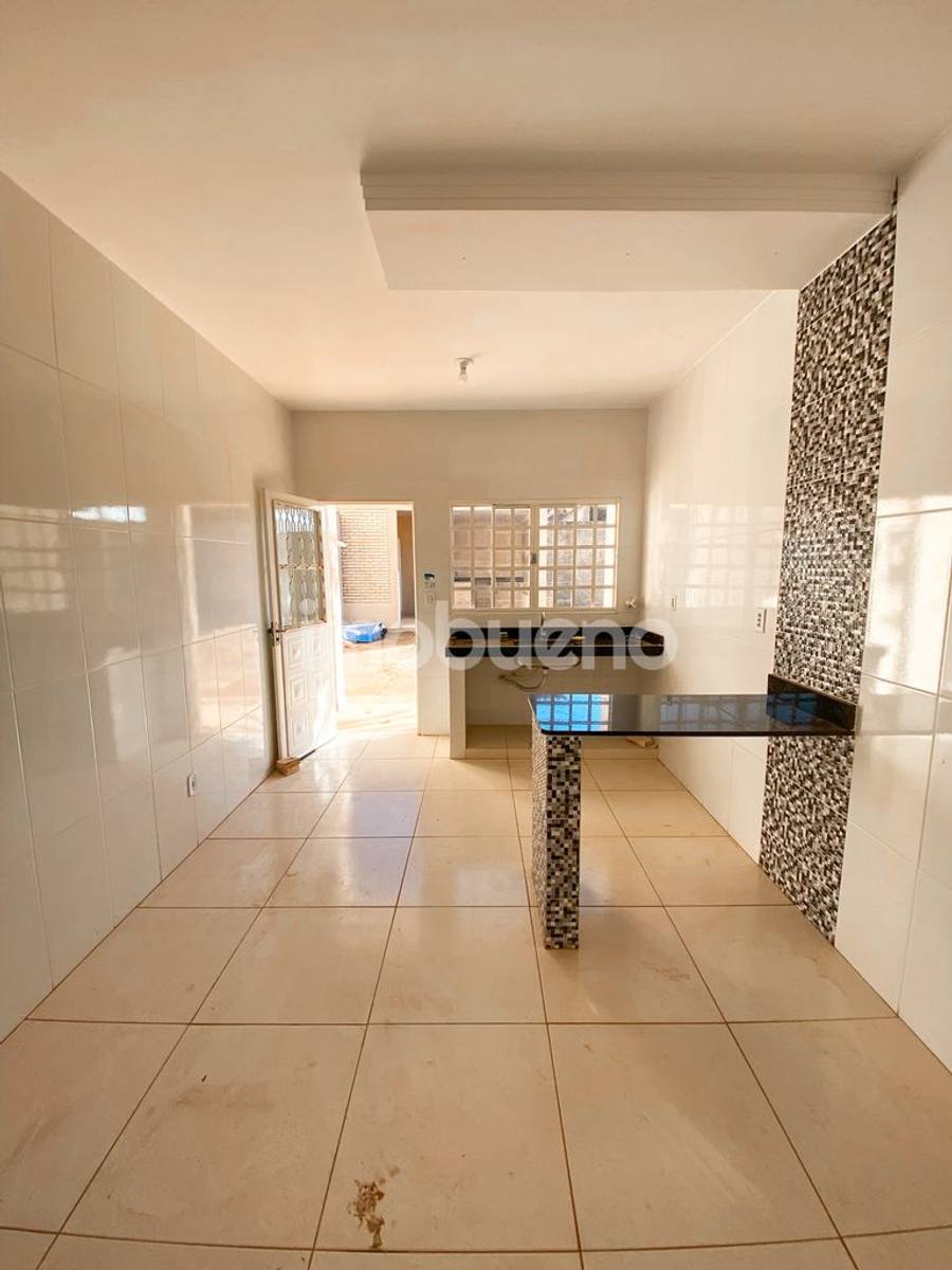 Foto 16 de Casa a venda de 3 quartos, sendo 1 suíte, Setor Parque Laguna, 112m² lote 600m².