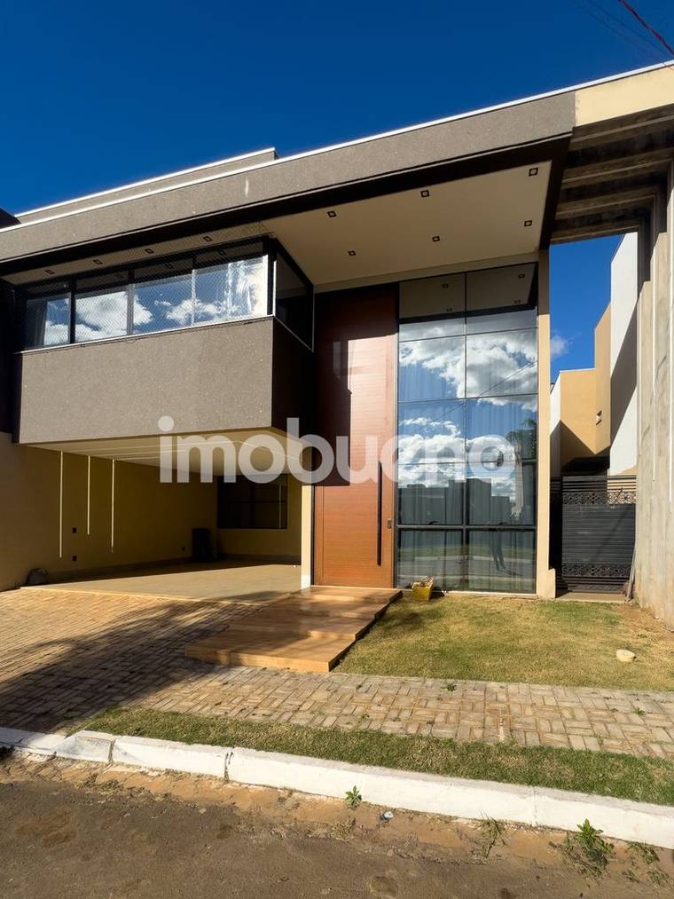 Casa de 309 m² com 3 suítes com closet no Jardim Califórnia em Jardim Califórnia