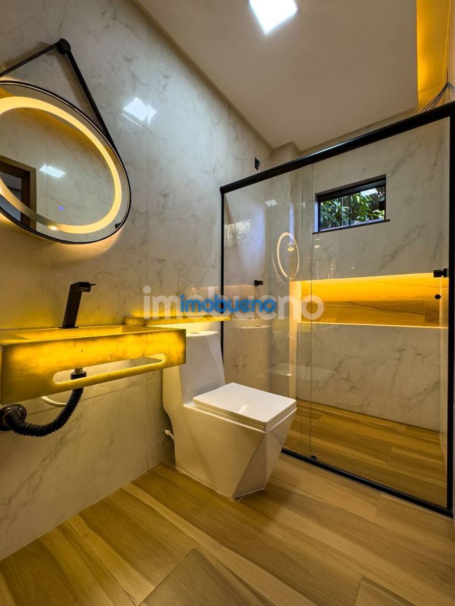 Foto 29 de Sobrado com 3 suítes no Setor Sul. R$850.000,00