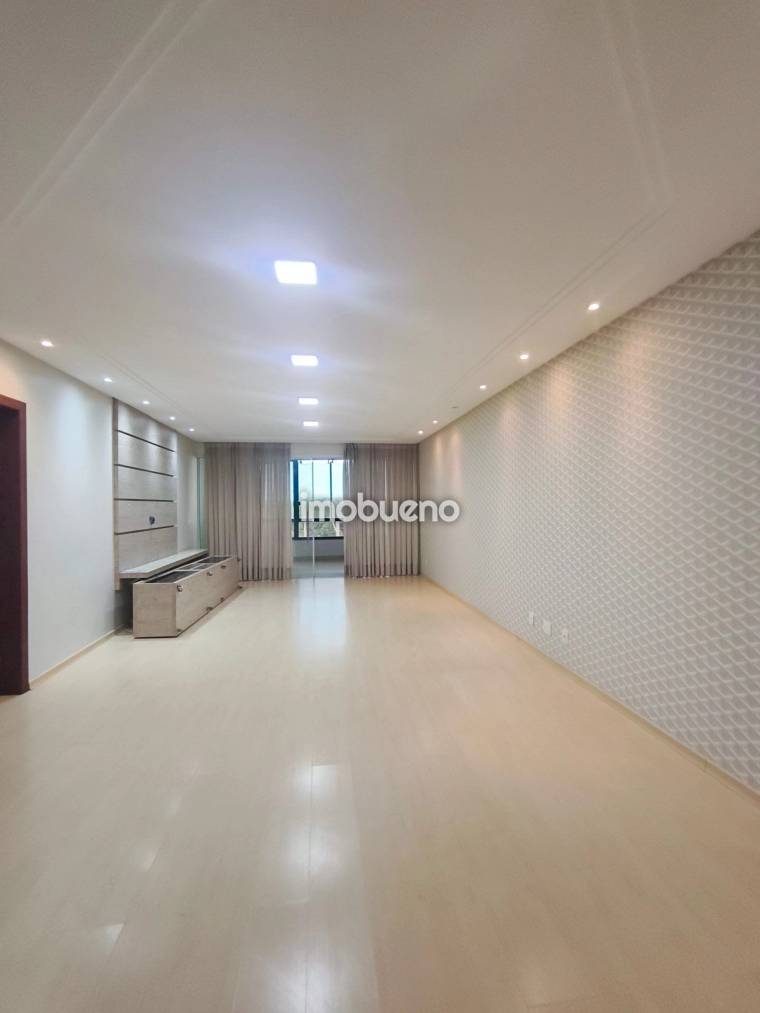 Apartamento com 4 Quartos no Edifício Dona Lia – Formosinha | Formosa-GO em Formosinha