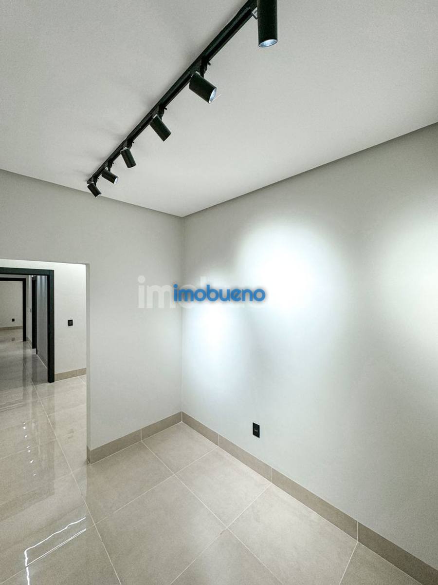 Foto 19 de Casa com 3 quartos sendo 3 suíte no Bosque II R$920.000,00