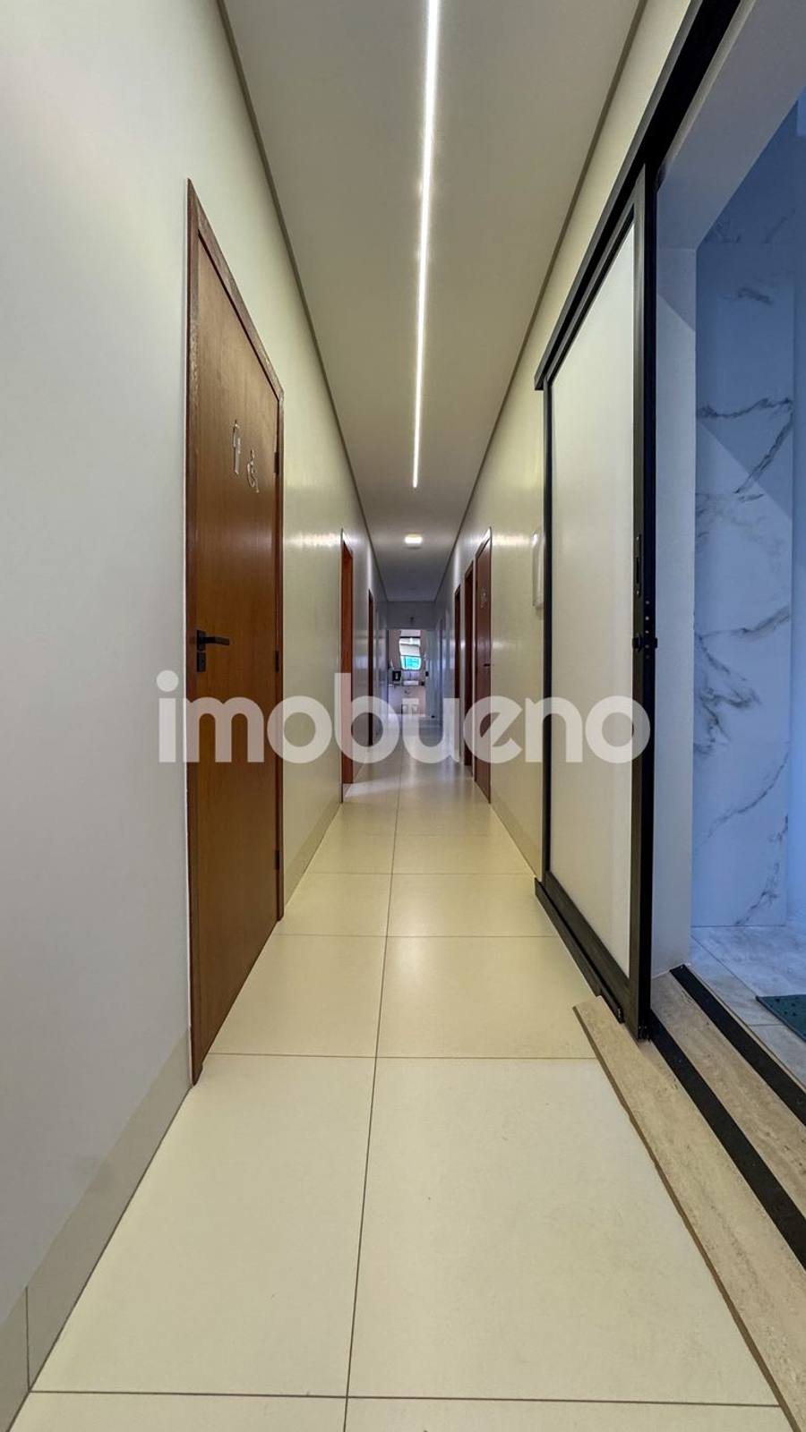 Foto 6 de Sala moderna no centro com 36m² e excelente custo-benefício