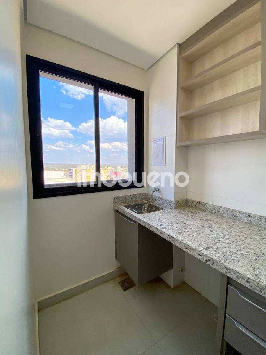 Foto 9 de Apartamento à Venda no Parque Laguna, 2 quartos sendo 1 suíte. 72m².