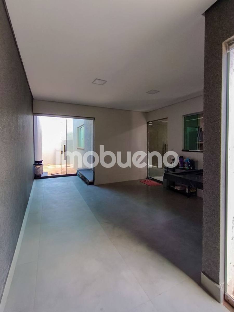 Foto 6 de Casa recém-reformada com 3 quartos e pergolado no Setor Sul