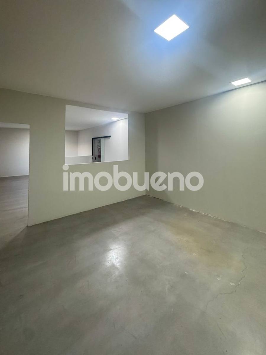 Foto 5 de SALA COMERCIAL PARA LOCAÇÃO COM 2 SALAS DIVIDIDAS PRONTAS.