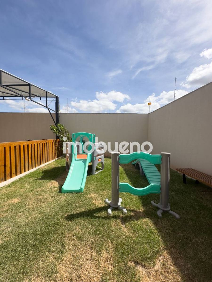 Foto 21 de Apartamento à Venda no Parque Laguna, 2 quartos sendo 1 suíte. 72m².
