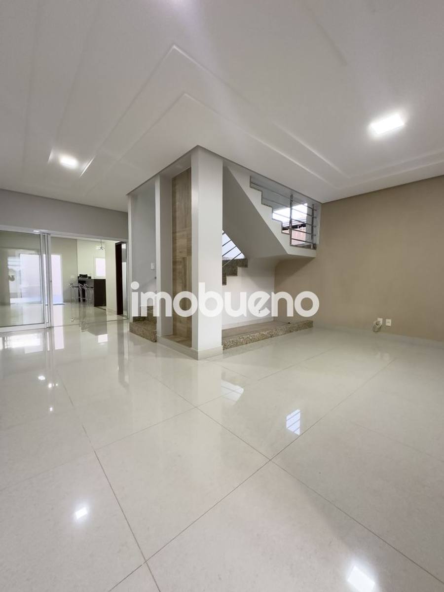 Foto 12 de Casa a venda na Formosinha com 3 quartos sendo 2 suíte, 200m²
